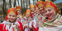 Живым концертом и горячим чаем в Солнечногорске отметили День народного единства - Regions.Ru